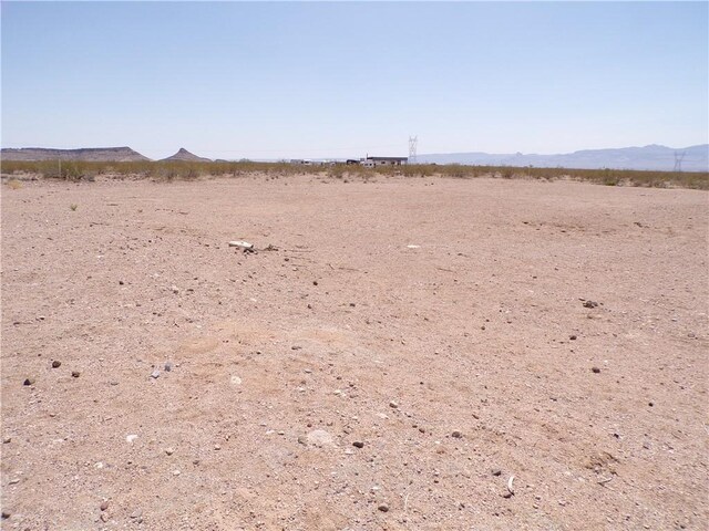 2565 S Pine Rd, Golden Valley, AZ 86413 - photo 17