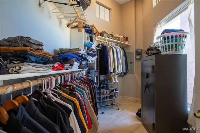 view of spacious closet