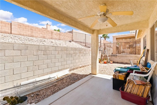 2191 Sierra Santiago, Bullhead City, AZ 86442 - fenced backyard featuring ceiling fan and a patio area