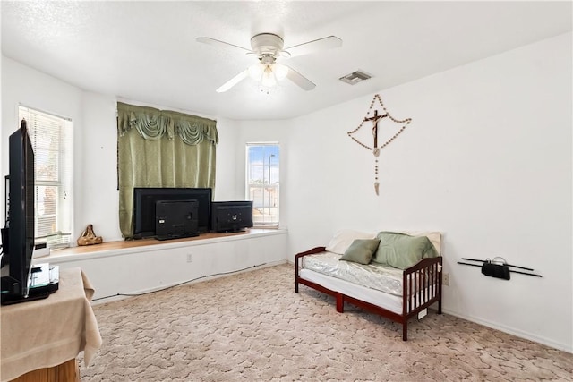 2191 Sierra Santiago, Bullhead City, AZ 86442 - living room featuring a ceiling fan