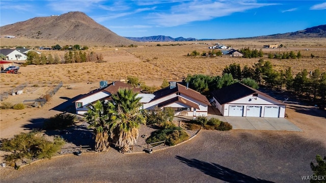 bird's eye view featuring a mountain view