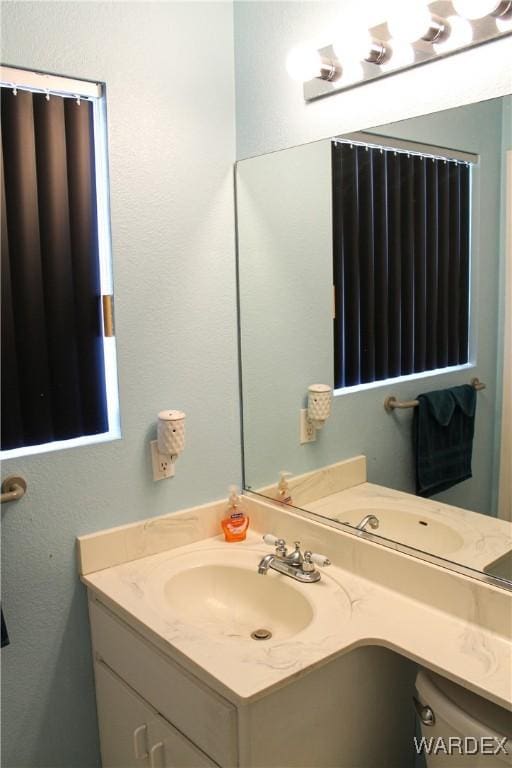 bathroom with vanity