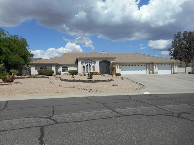 5593 N Storm Cloud Dr, Kingman, AZ 86409 - photo 1