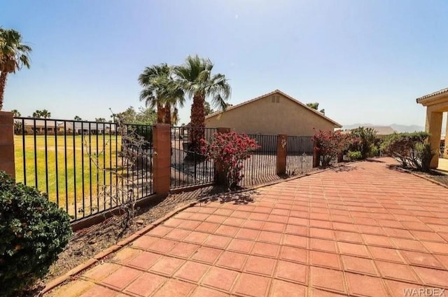 2084 E Crystal Dr, Fort Mohave, AZ 86426 - view of patio / terrace