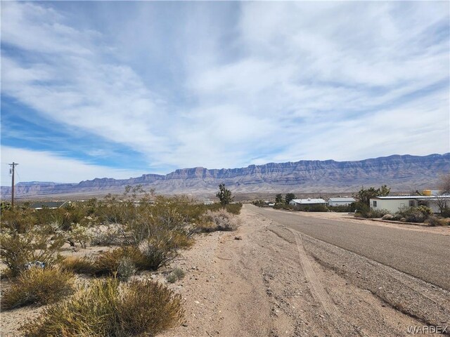 Listing photo 2 for 255 E Whitmore Dr, Meadview AZ 86444