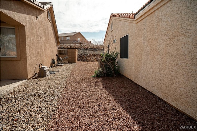 6052 S Bella Vista Dr, Fort Mohave, AZ 86426 - view of yard featuring fence