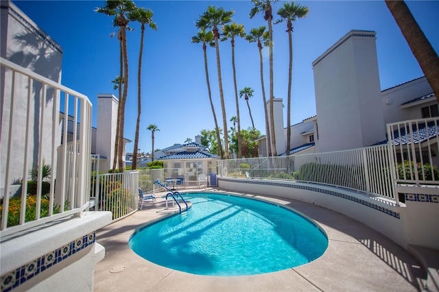 1800 Clubhouse Dr Unit H70, Bullhead City, AZ 86442 - community pool with a patio area