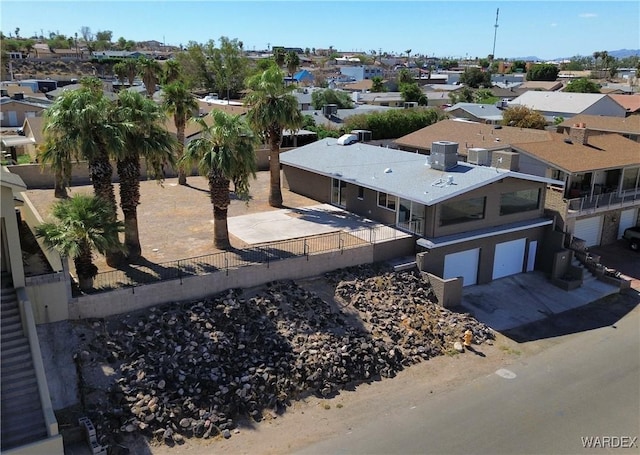 drone / aerial view featuring a residential view