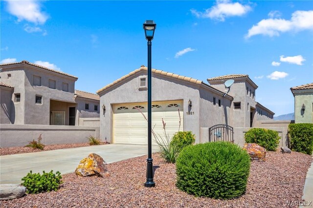 Listing photo 2 for 1021 Bella Luna Dr, Bullhead City AZ 86429