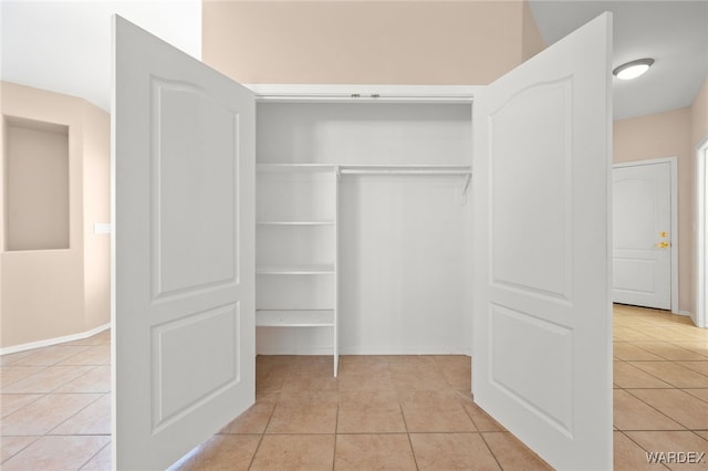 2460 Topanga Dr, Bullhead City, AZ 86442 - view of closet