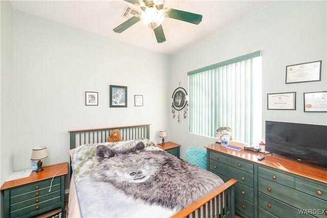 bedroom with a ceiling fan