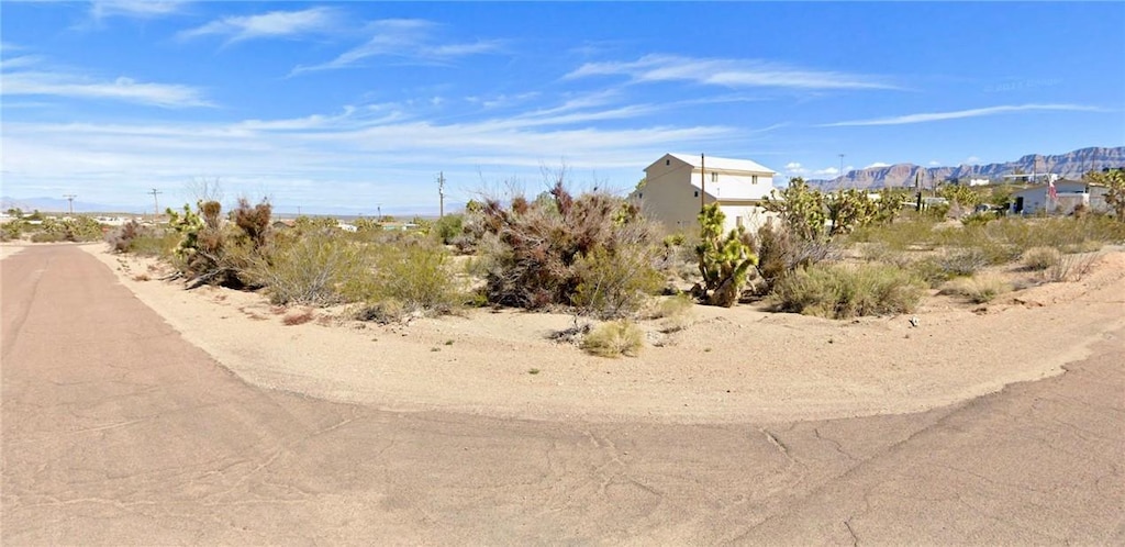 3040 Sea Breeze Dr, Meadview, AZ 86444 - photo 1