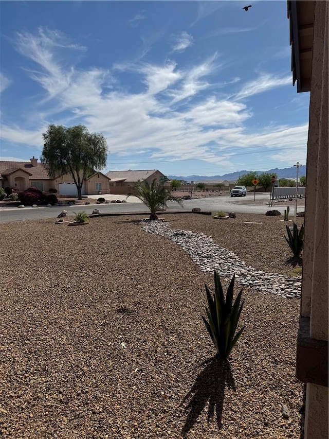 2023 E Sundance Dr, Fort Mohave, AZ 86426 - view of yard with a mountain view
