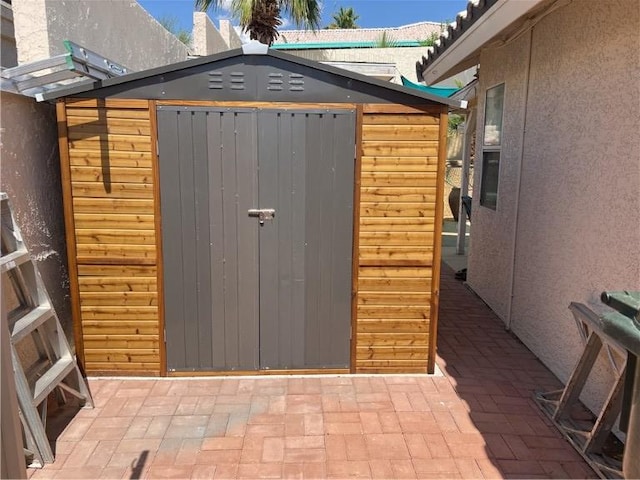 3454 Beale St, Bullhead City, AZ 86442 - view of shed