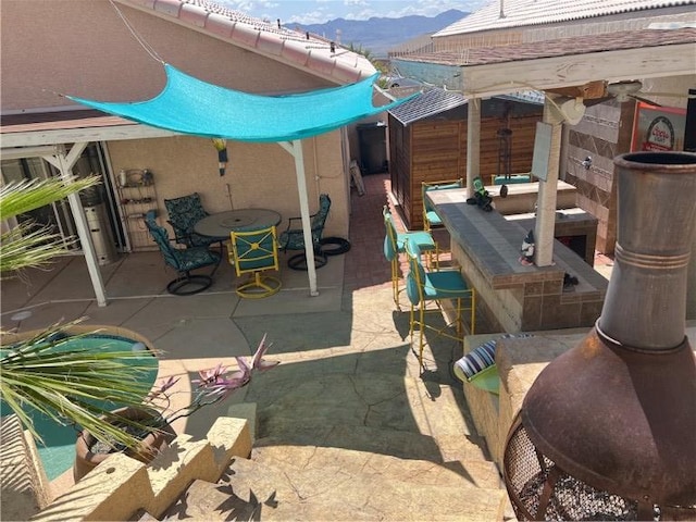 3454 Beale St, Bullhead City, AZ 86442 - view of patio featuring a mountain view