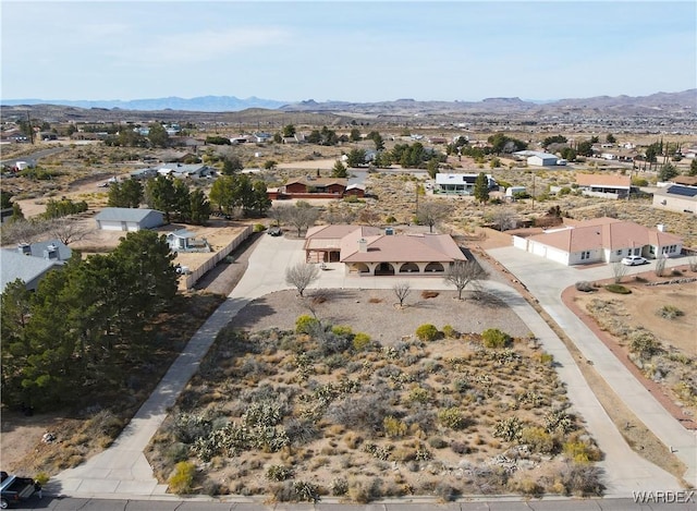 bird's eye view featuring a residential view and a mountain view