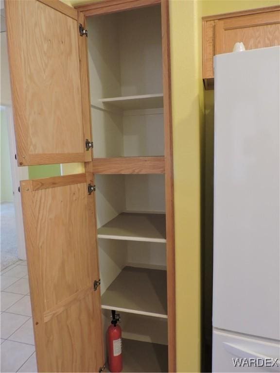 2353 Halfmoon Way, Bullhead City, AZ 86442 - view of pantry