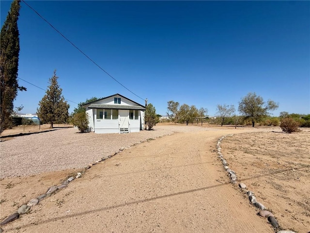 3569 N Maverick Rd, Golden Valley, AZ 86413 - photo 2