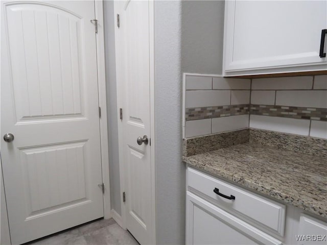 interior space with tasteful backsplash