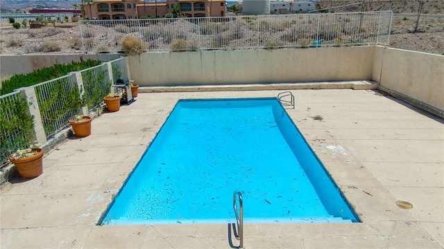 3408 Sunriver Rd Unit 207 B6, Bullhead City, AZ 86429 - view of pool