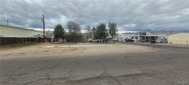 Listing photo 2 for 568 Harbor Dr, Bullhead City AZ 86442