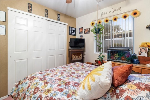 bedroom with a closet