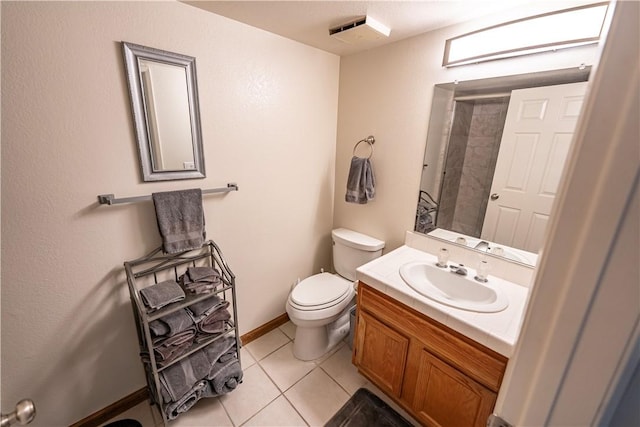 1800 Clubhouse Dr Unit D41, Bullhead City, AZ 86442 - full bath with tile patterned floors, toilet, vanity, and a shower with shower curtain