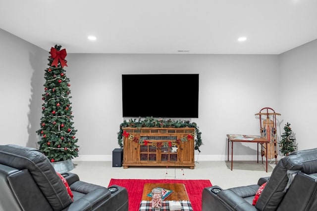 living room with carpet