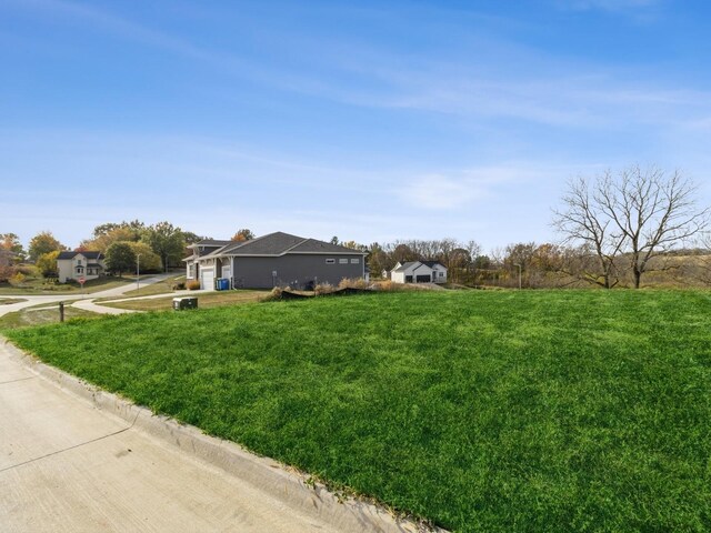 1605 N G St, Indianola, IA 50125 - photo 8
