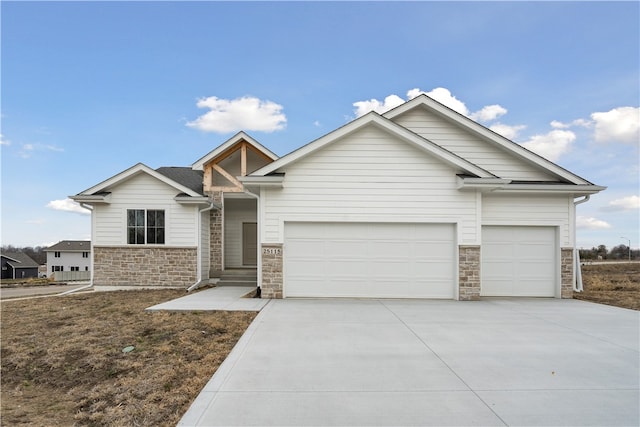 craftsman-style house featuring a garage