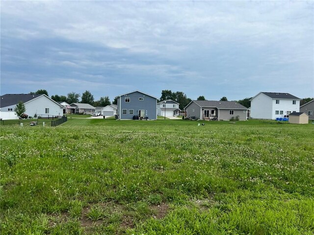 Listing photo 3 for 309-311 Coneflower Ct, Monroe IA 50170