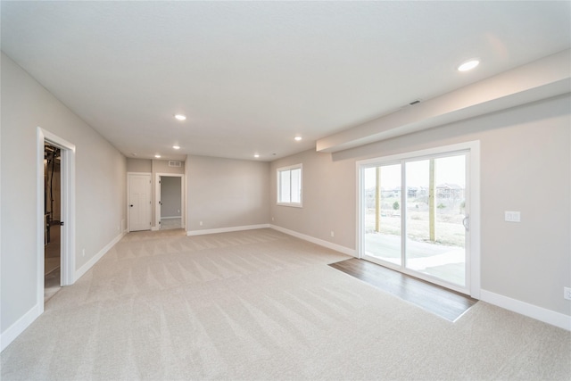 view of carpeted spare room