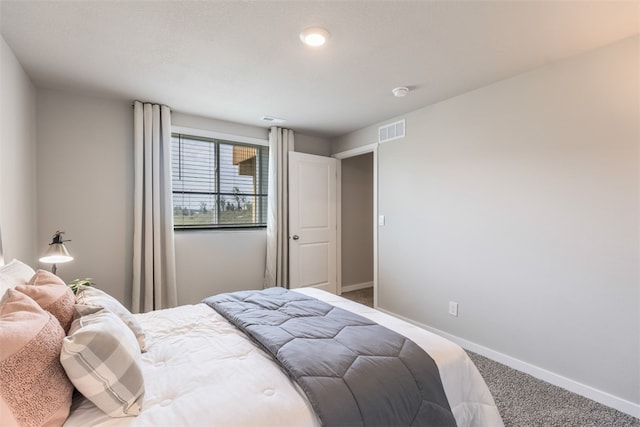 bedroom featuring carpet flooring