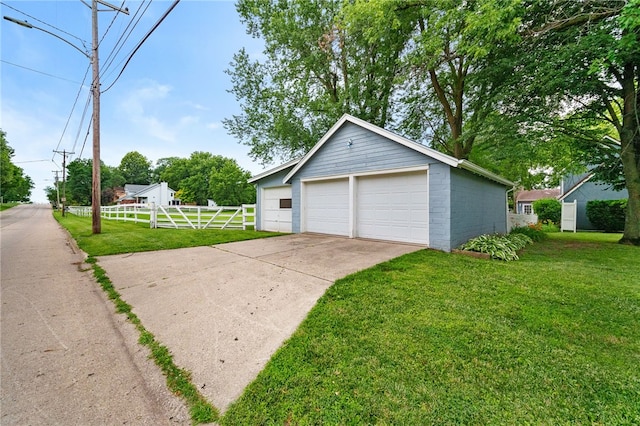 detached garage with fence