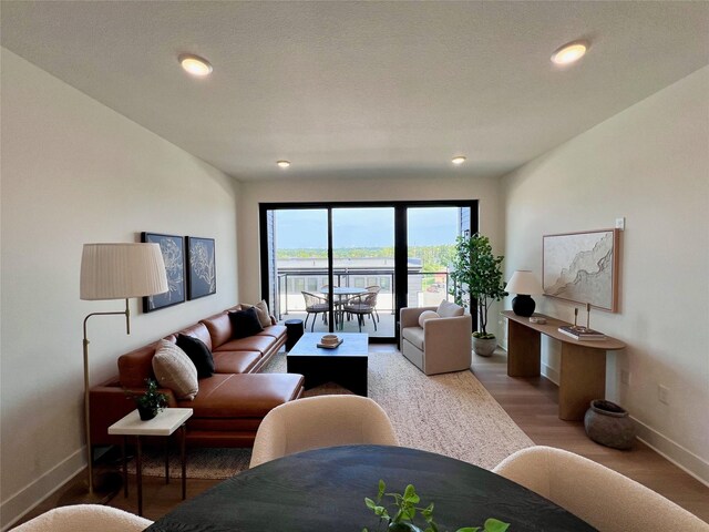 1328 Thomas Beck Rd Unit 30, Des Moines, IA 50315