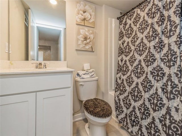 full bathroom with shower / tub combo with curtain, toilet, and vanity