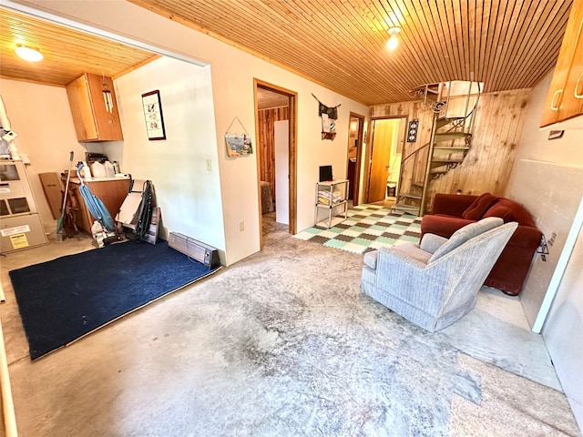 1126 Lakeshore Dr, Brooklyn, IA 52211 - living area featuring wood ceiling