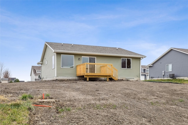 2925 3rd Ave SW, Altoona, IA 50009 - rear view of property featuring a deck and a shingled roof