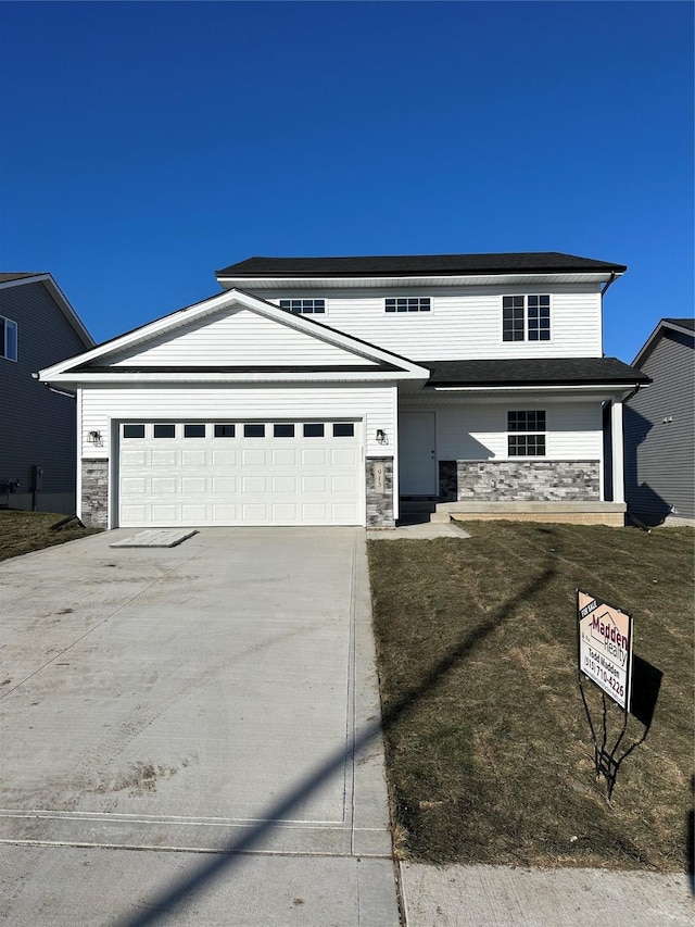 view of front facade with a garage