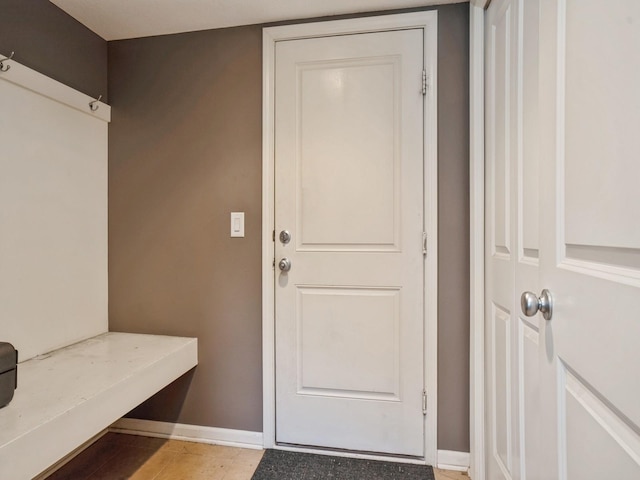 mudroom featuring baseboards