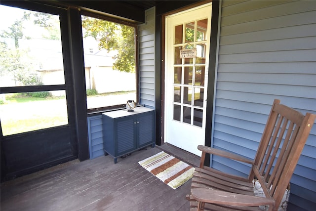 view of unfurnished sunroom