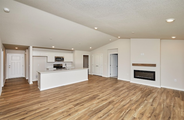 1162 NW Petersen Dr, Waukee, IA 50263 - photo 4