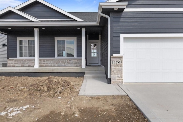 14707 N Valley Dr, Urbandale, IA 50323 - photo 3