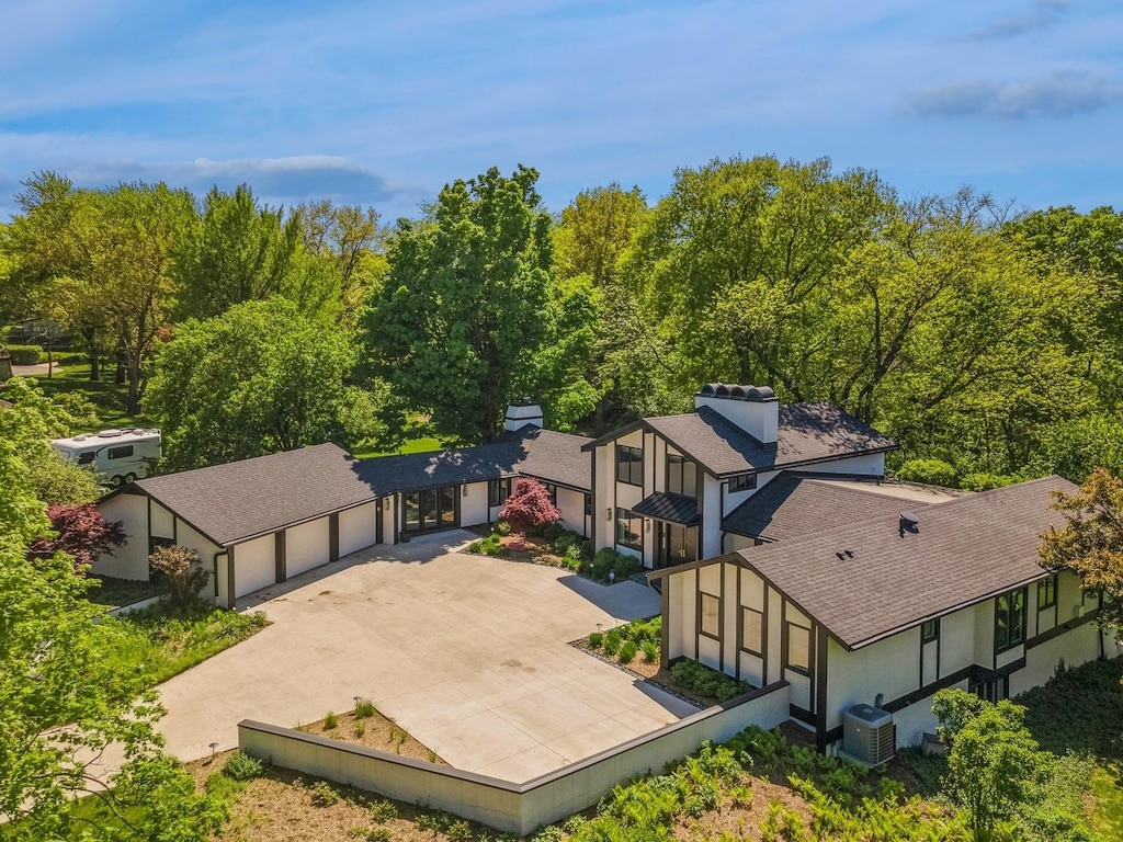 3708 Southern Hills Dr, Des Moines, IA 50321 - view from above of property