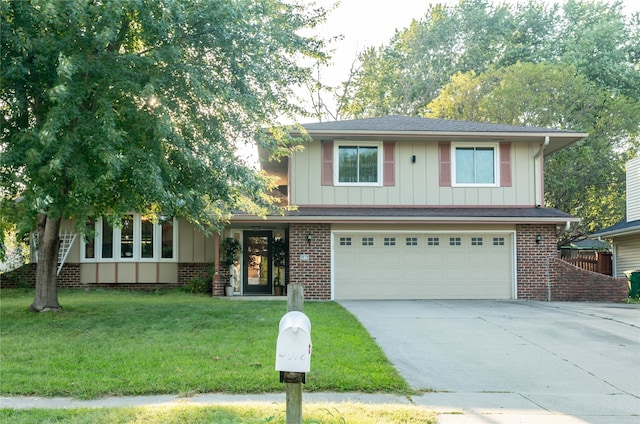 view of front facade with a garage and a front yard