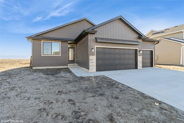 view of front of house with a garage