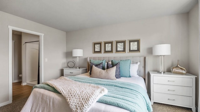 bedroom with carpet flooring