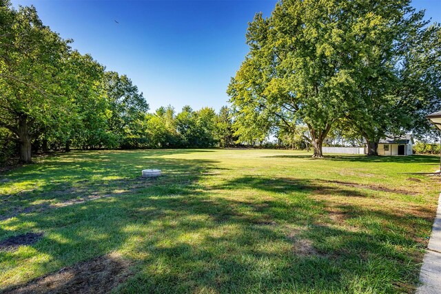 10318 NW 106th Ave, Granger, IA 50109 - view of yard