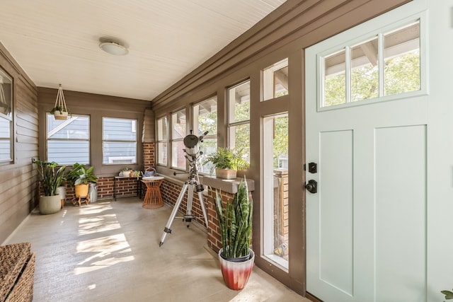 view of sunroom / solarium