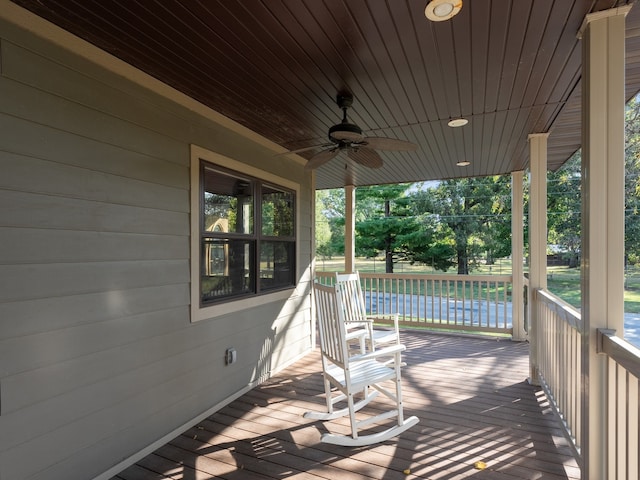 deck featuring ceiling fan